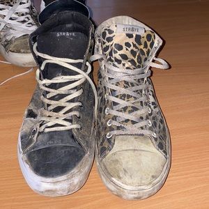 THRASHED STRAYE SHOES SIZE 10 LEOPARD CAMO MIX N MATCH
